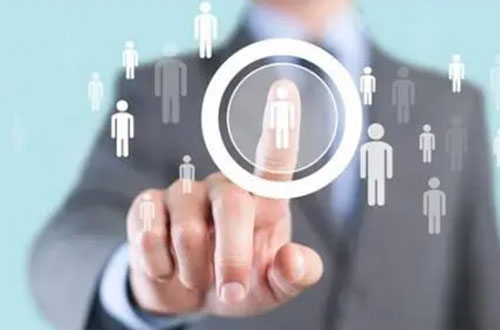 2025年獵頭行業關注的十大黃金賽道中，哪個賽道的人才需求*旺盛？